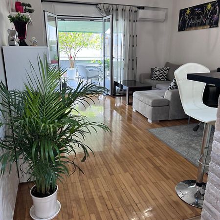 Modern Apartment In Athens Ngoại thất bức ảnh